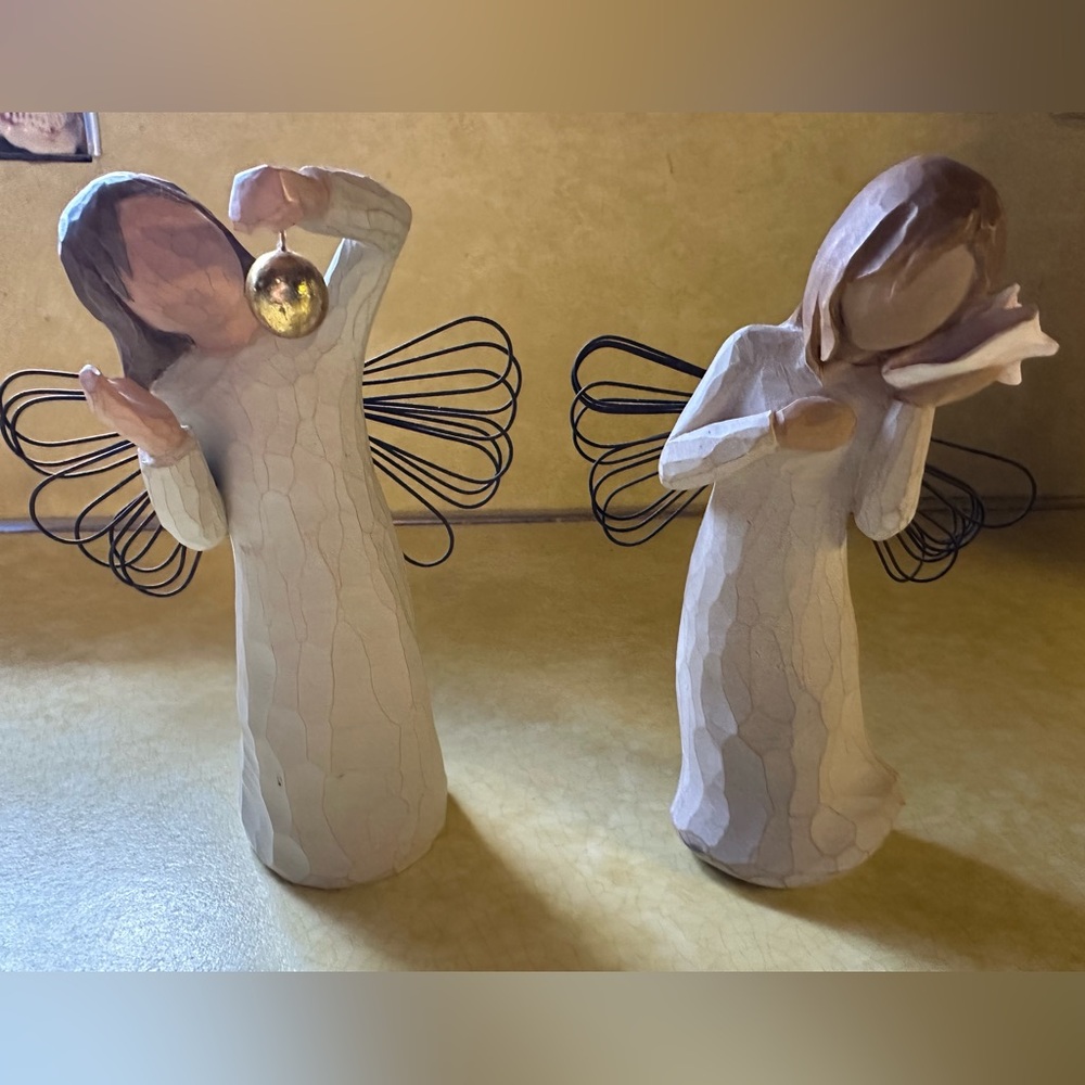 Willow tree Angels “Angel of wonder” & “Thinking of you”